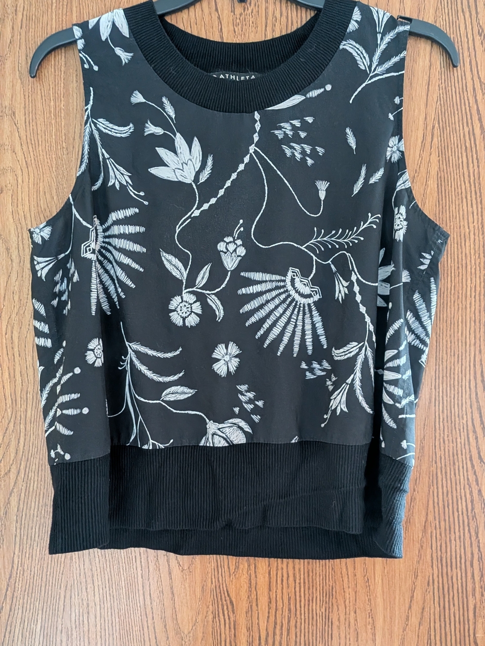 Athleta Black and White Floral Sleeveless Tank